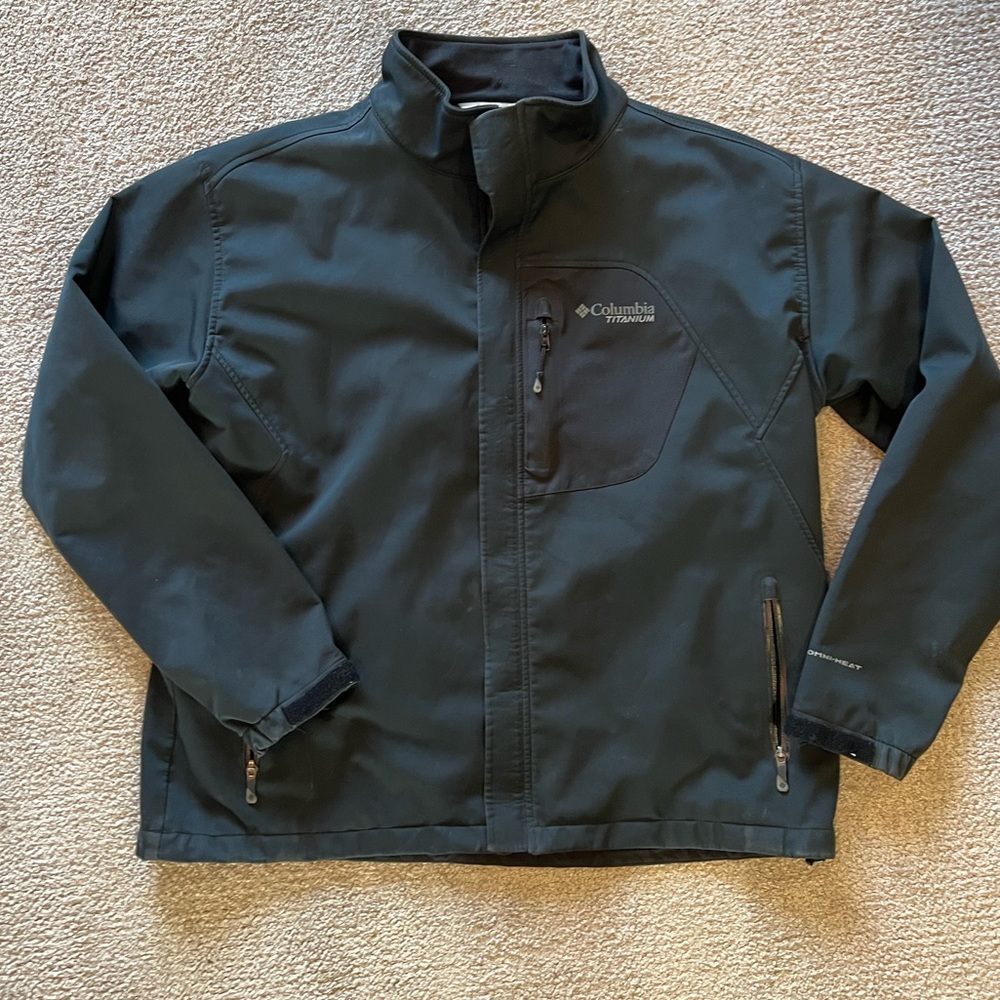 Men's XXL titanium jacket with Omni heat